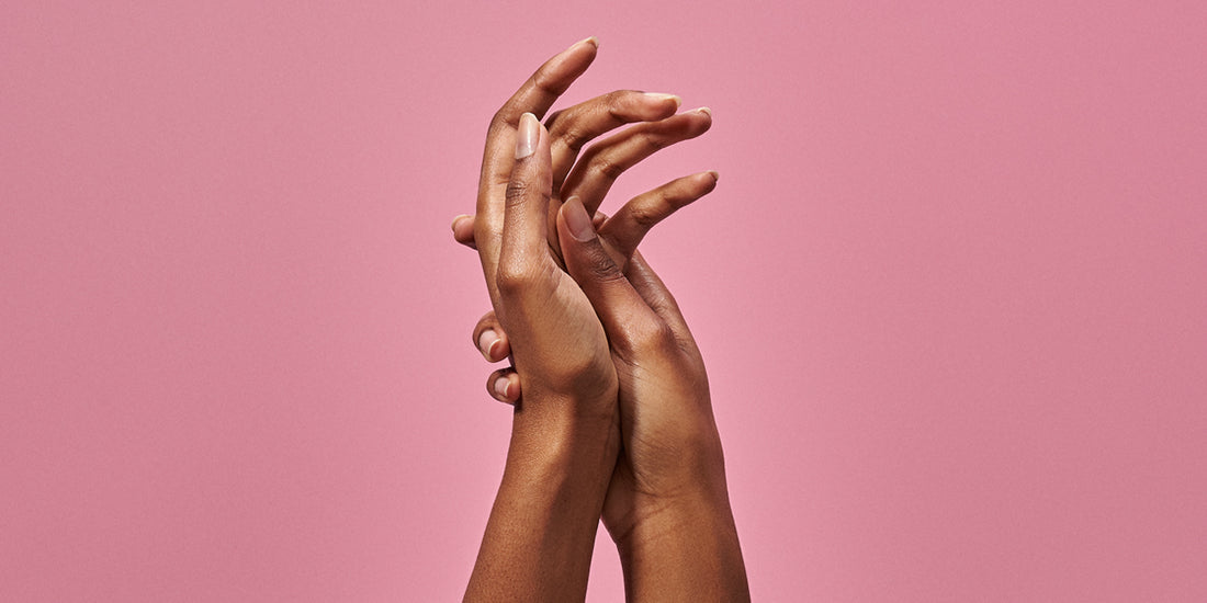 How to treat dry hands in winter