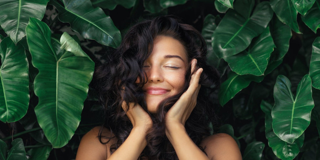Rosemary Essential Oil for Whole-Head Wellbeing: Supporting Hair and Cognitive Health