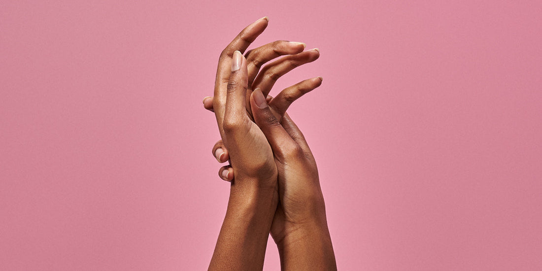 How to treat dry hands in winter